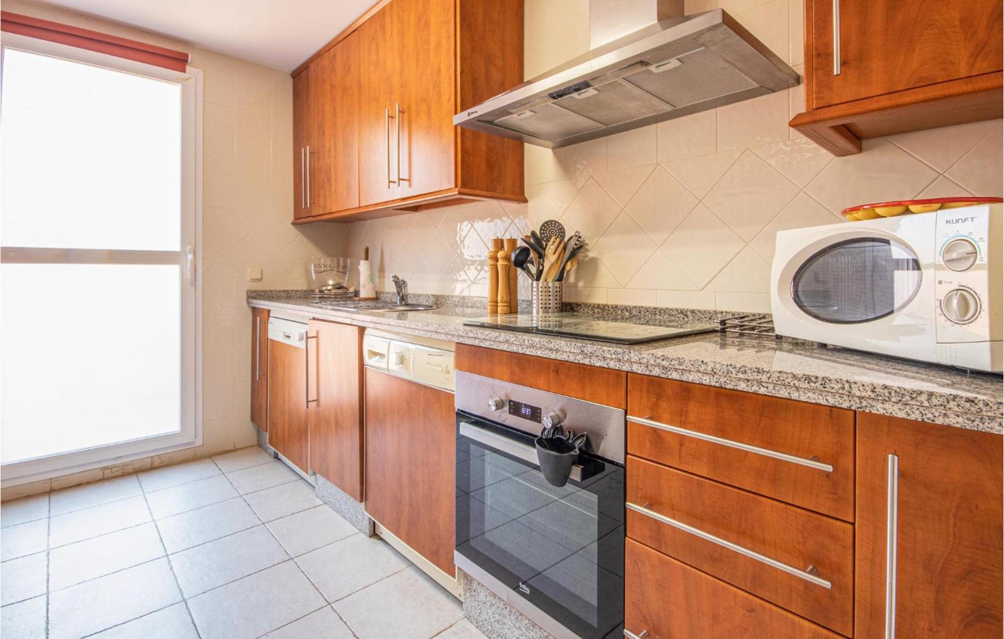 Awesome Apartment In Elviria With Wifi Marbella Exterior foto